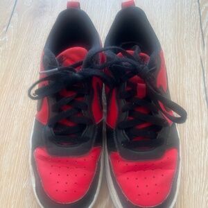 Nike sneakers size 5.5Y